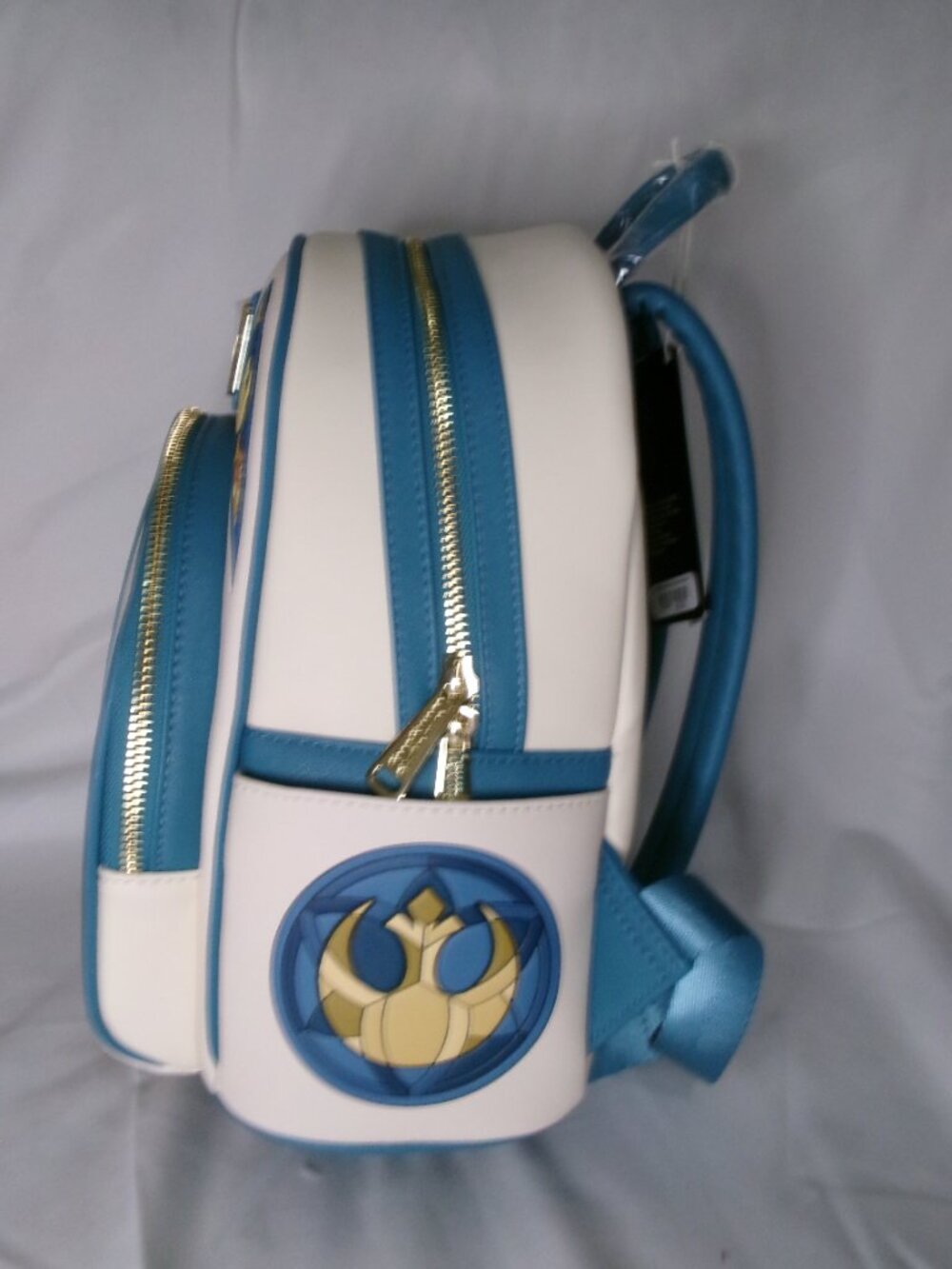 Disney Star Wars R2-D2 Loungefly Backpack with Stained Glass Background - Picture 2 of 6